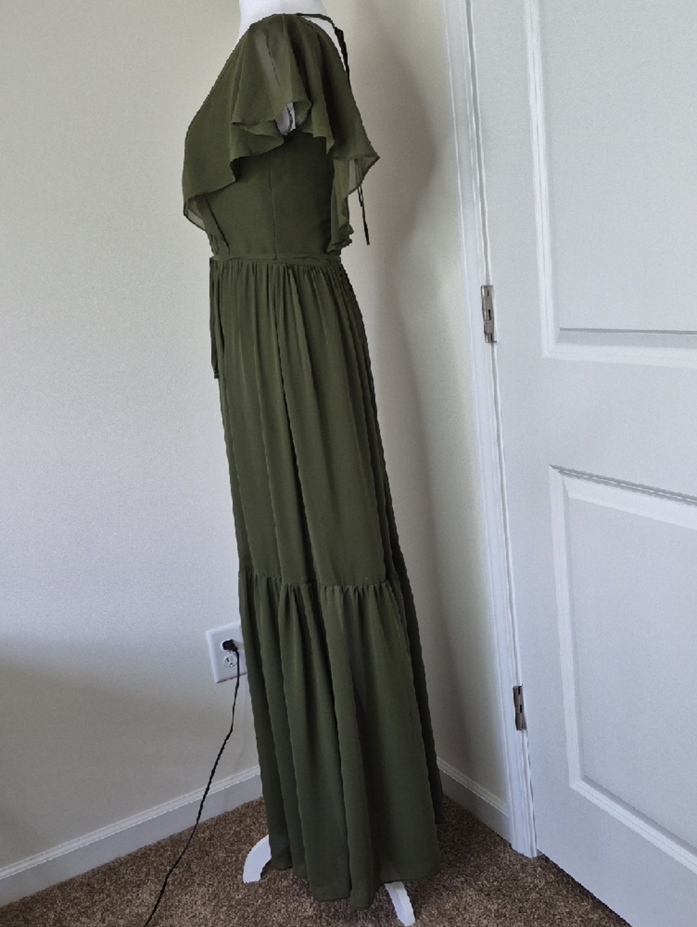 White by Vera Wang Olive Green V-Neck Maxi Dress with Flutter Sleeves Size 2 - Picture 5 of 13